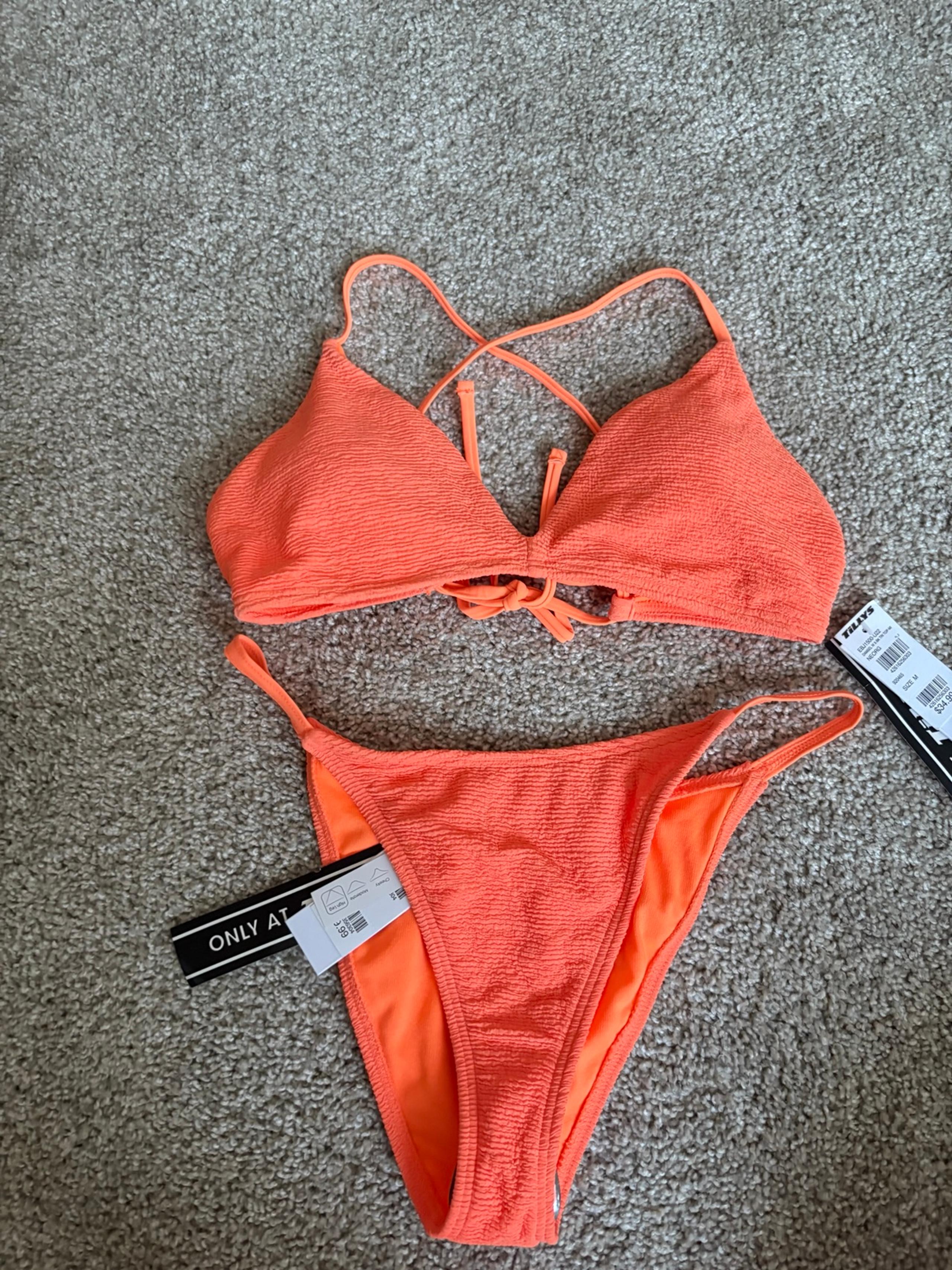 Bright orange Damsel by Tilly’s Bikini Set NWT