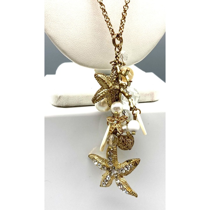 Vintage Dangling Beach Pendant on Gold Tone Rolo Chain Necklace, Sparkling Sea