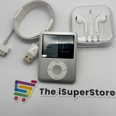 Apple iPod nano 3rd Generation 8GB Silver - Like New