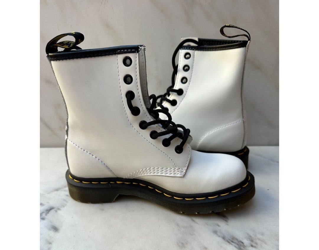 180 NEW Dr. Marten's 1460 8-Eye Patent Leather Boots, White Smooth Leather 5