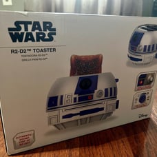 Star Wars ~ R2-D2 Two-Slice Kitchen Toaster Active Sounds and Lights New In Box