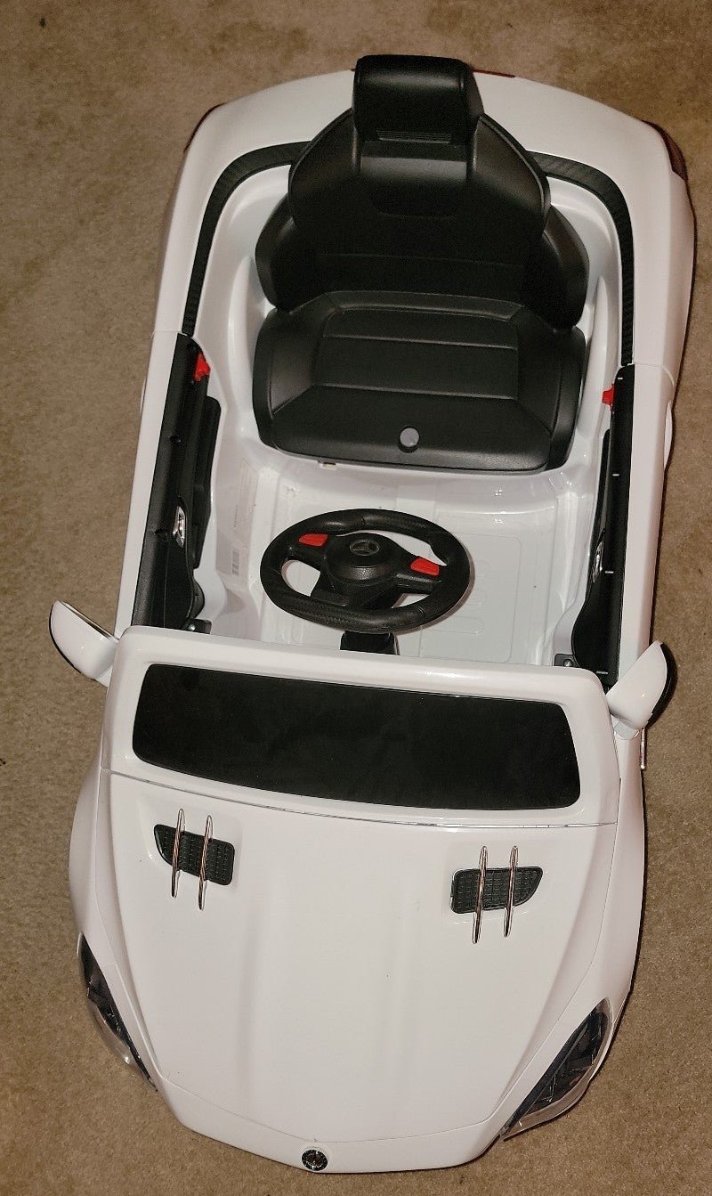 Mercedes Benz action wheels ride in