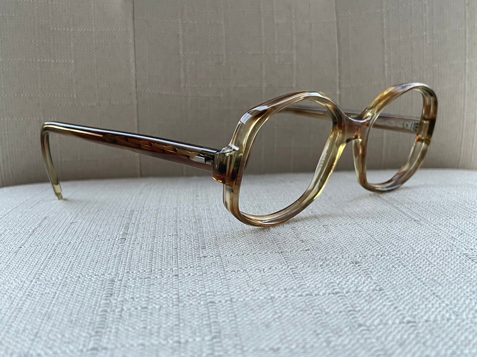 Vintage American Optical Women Eyeglasses Brown Tone Glasses 52[]16 140 Frame B