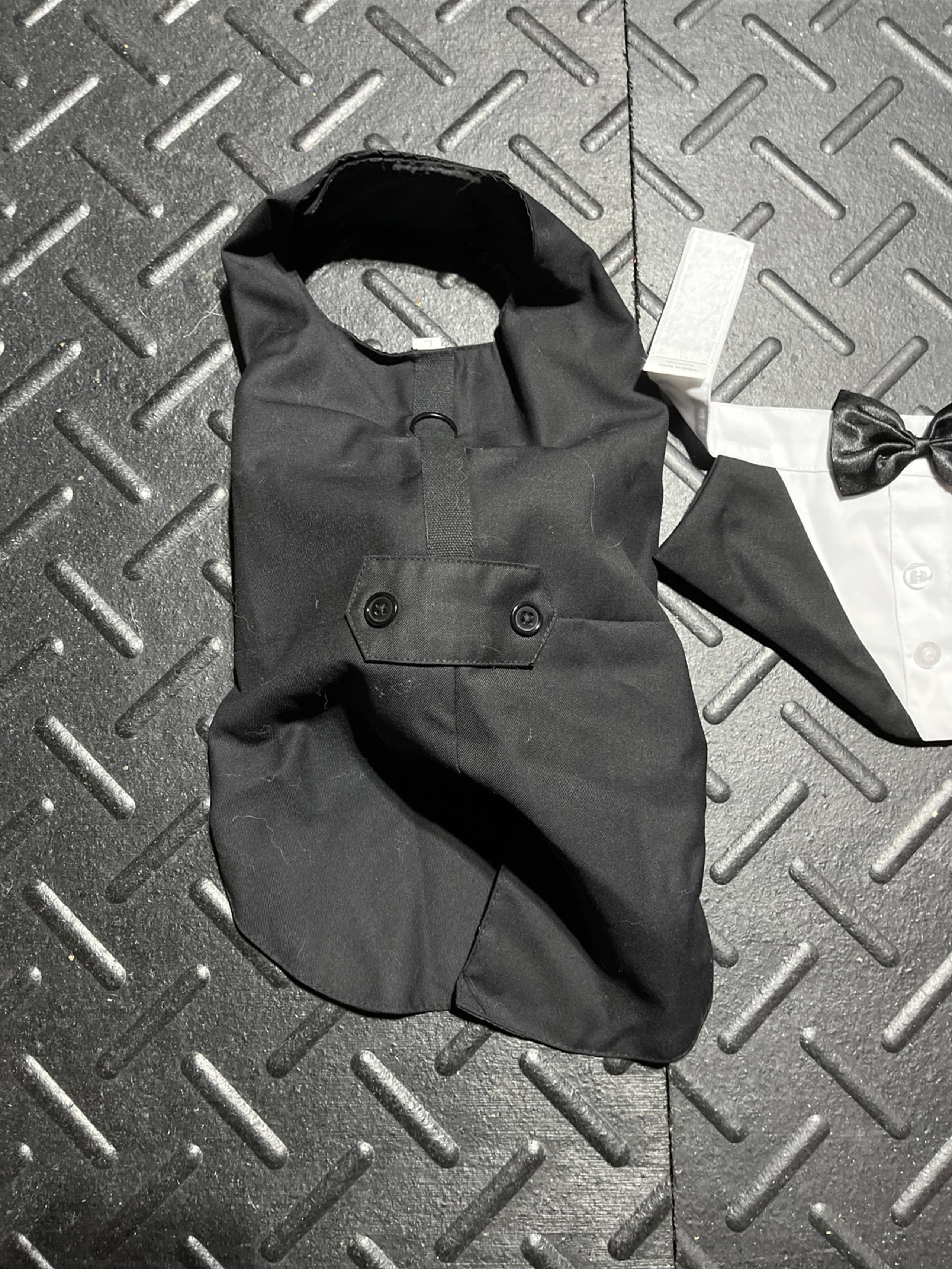 Size Large Dog Tuxedo