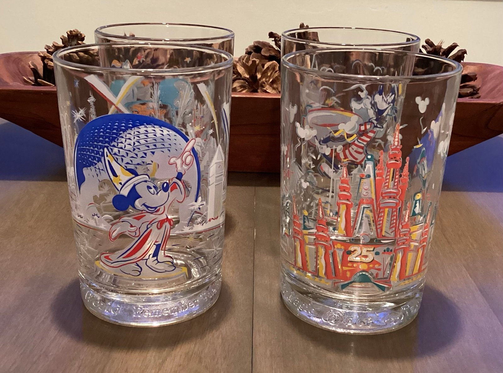 Vintage Disney 25th Anniversary Glasses (4)