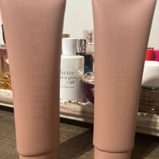 KKW SKIN PERFECTING FOUNDATION FULL SIZE