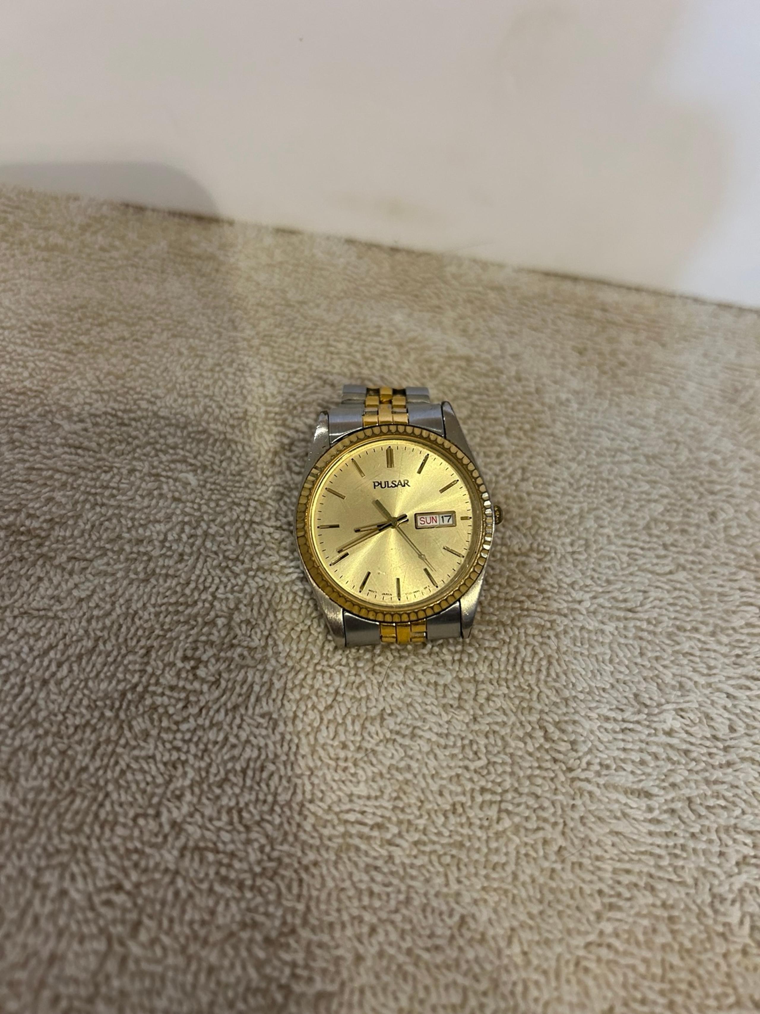 Men’s Pulsar Quartz Watch Gold Tone