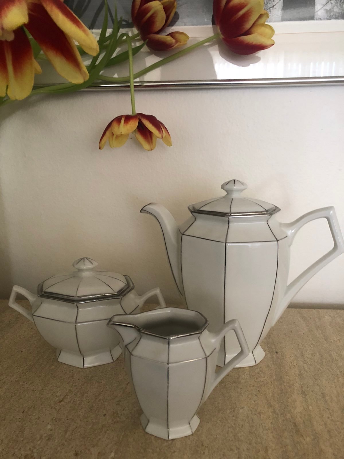 Vintage teapot set