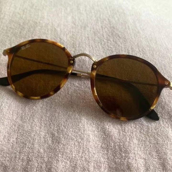 Ray-Ban 2447 Round Brown Tortoiseshell 49MM54