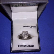 Women's wedding band set