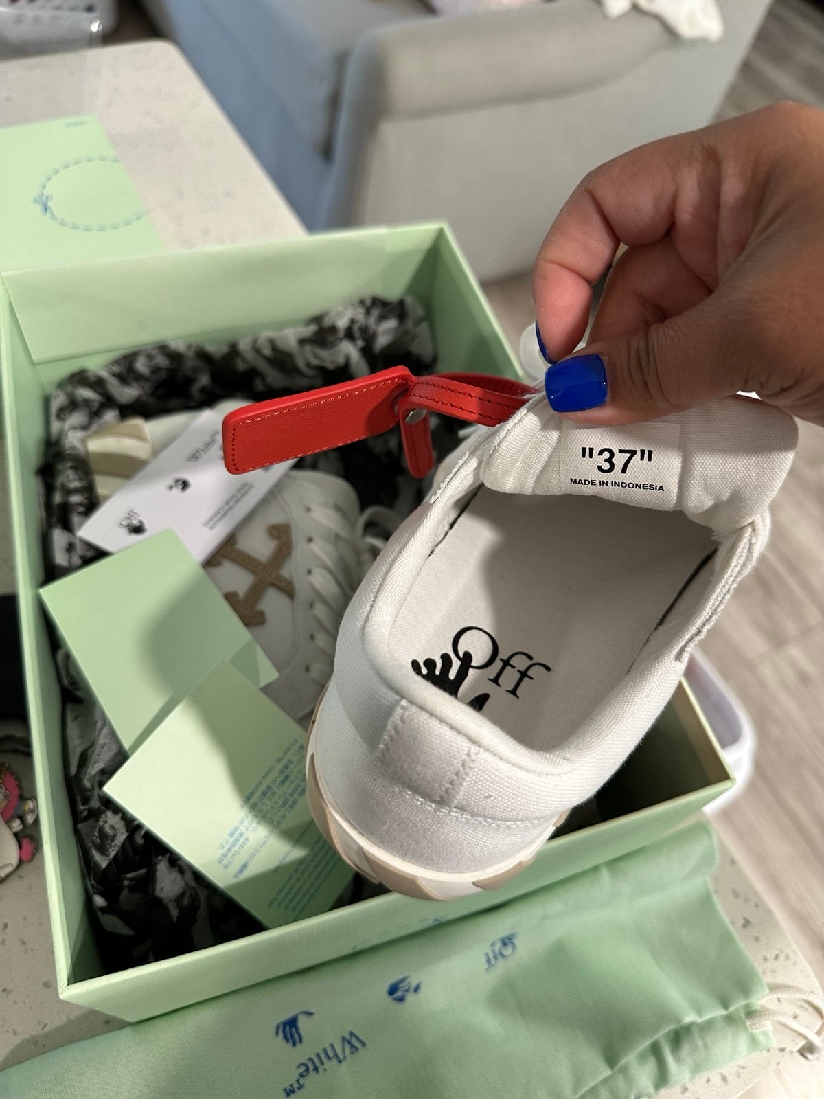 OffWhite Sneakers