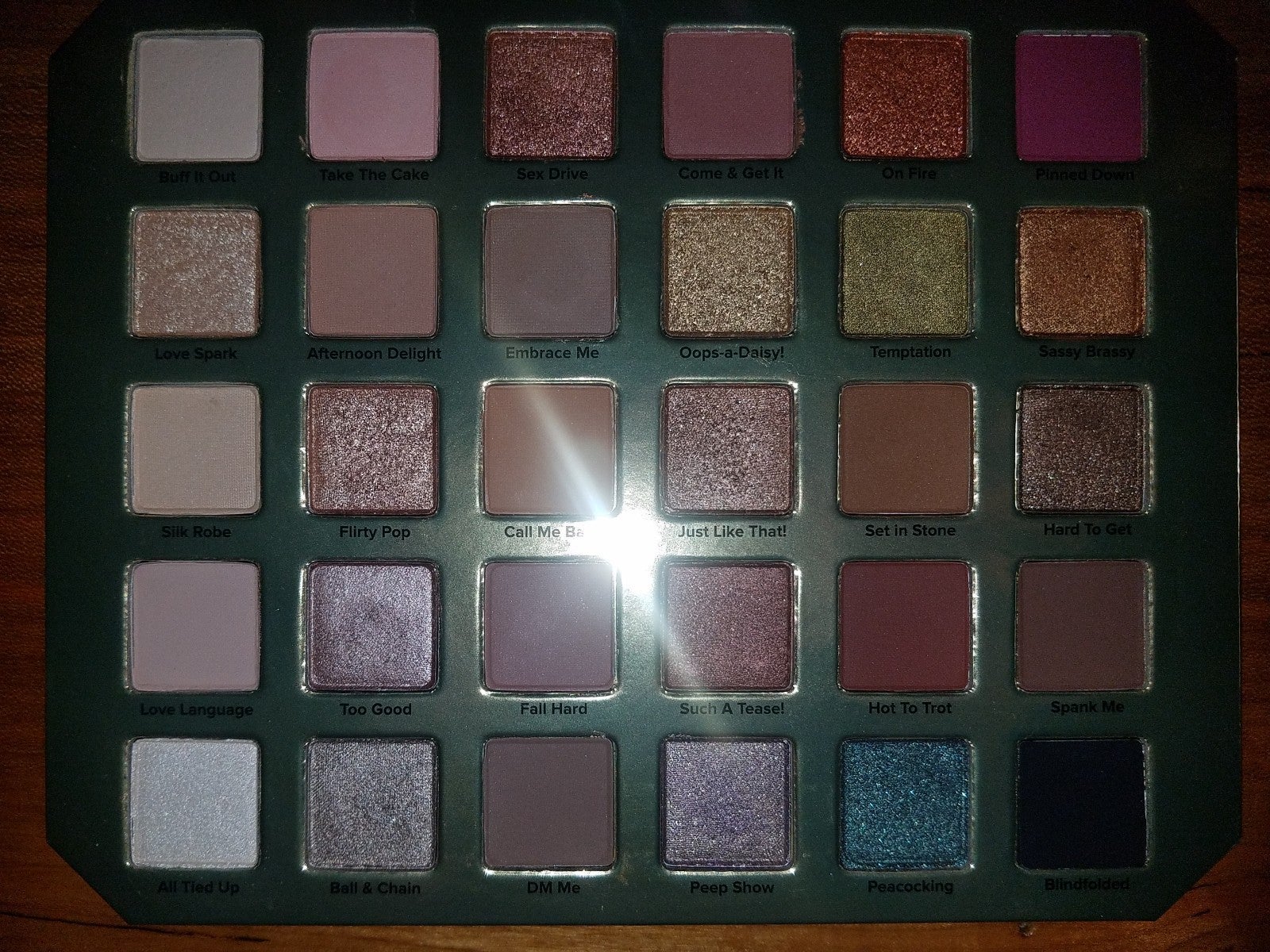 TOO FACED - NATURAL LUST EYESHADOW PALETTE