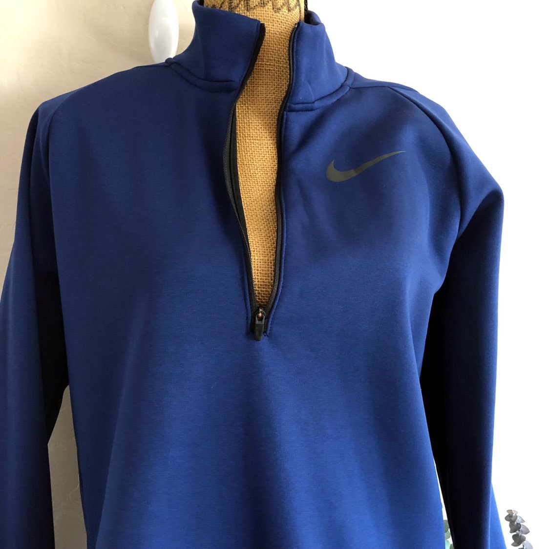 {NIKE} Dri-Fit Men’s Fleece Pullover Swe
