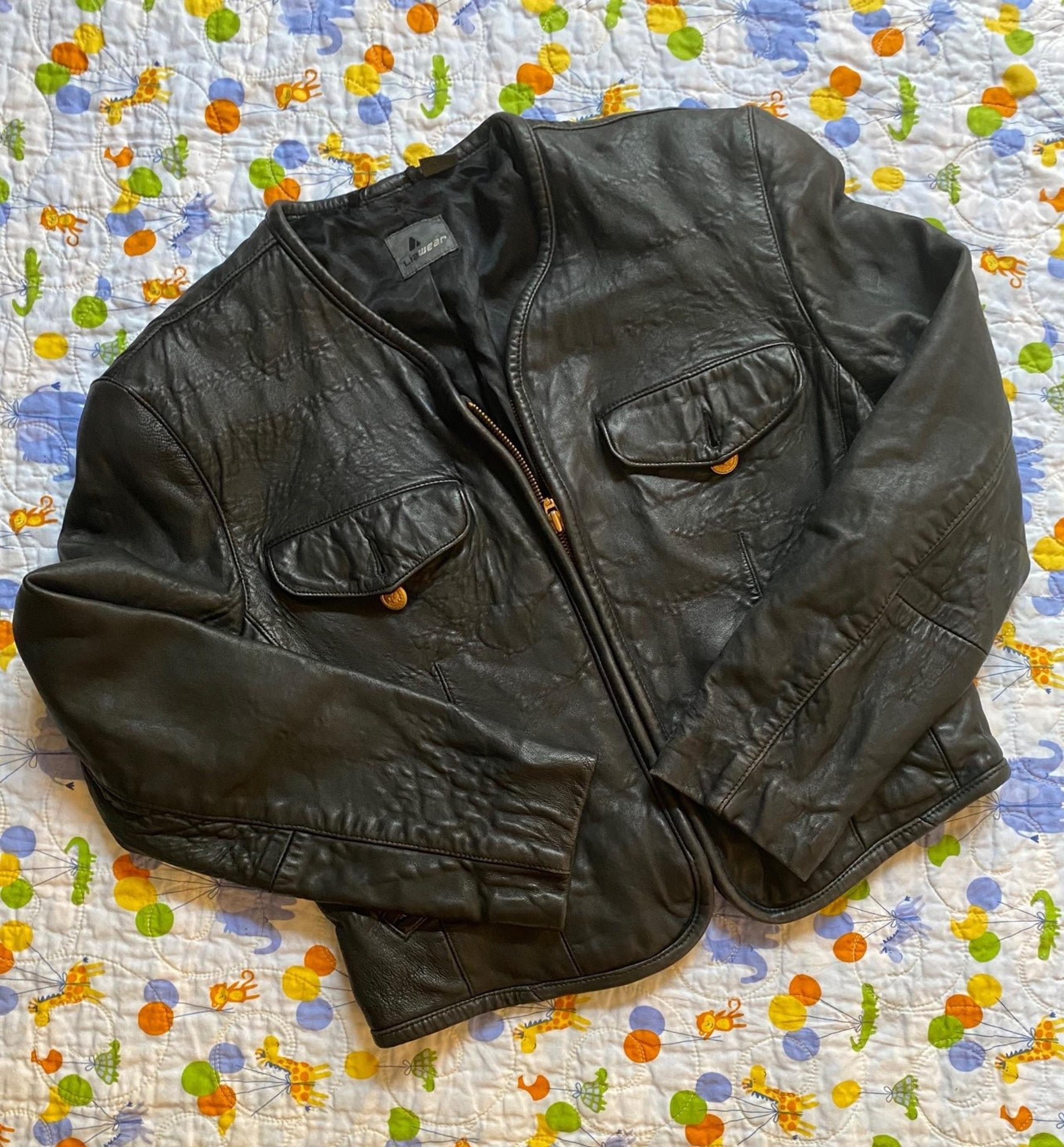 LizWear by Liz Claiborne Black Leather Collarless Zip Up Jacket Small
