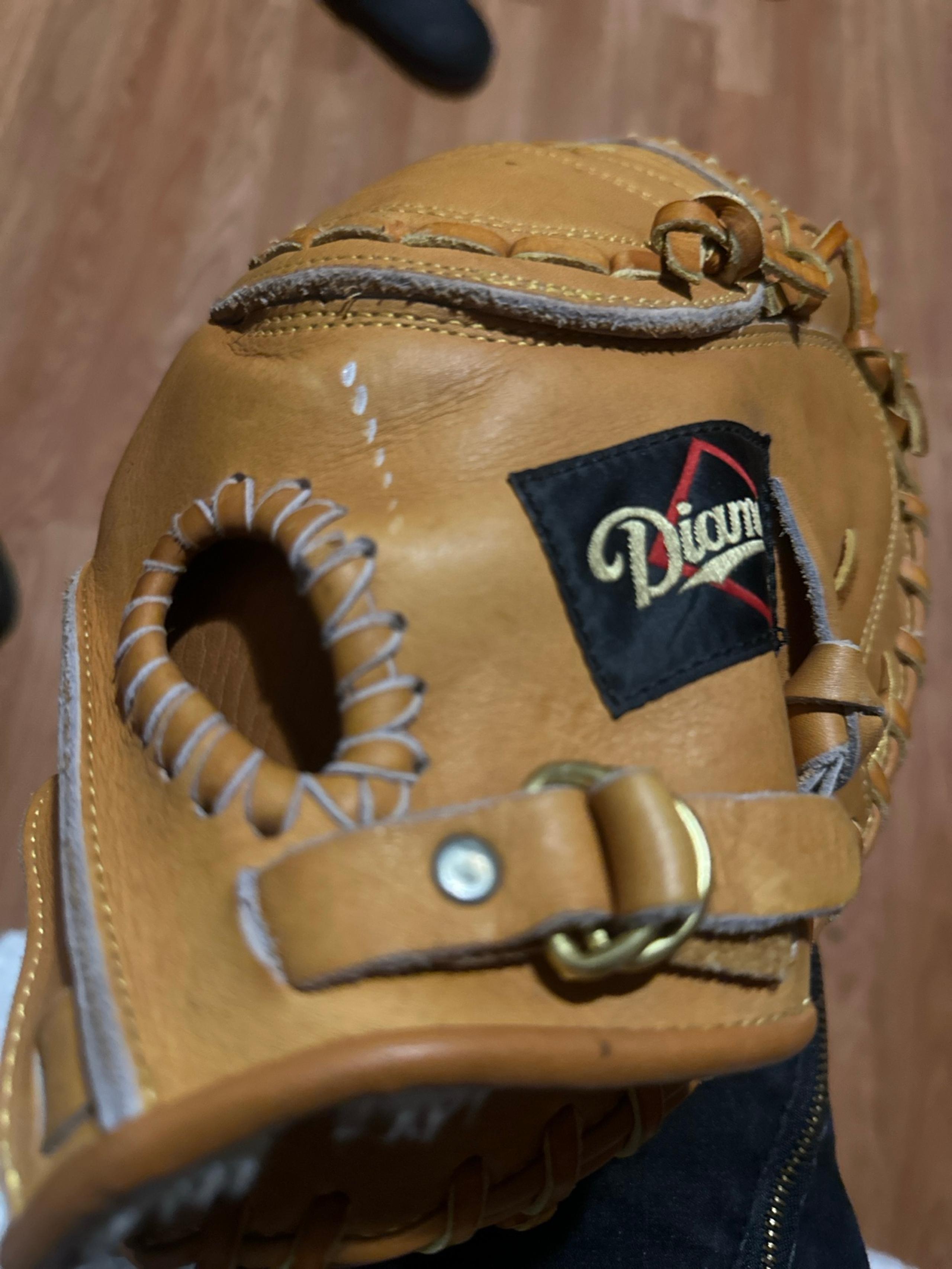 Not Broken In Yet. Diamond  DCM 35 Catchers Mitt.