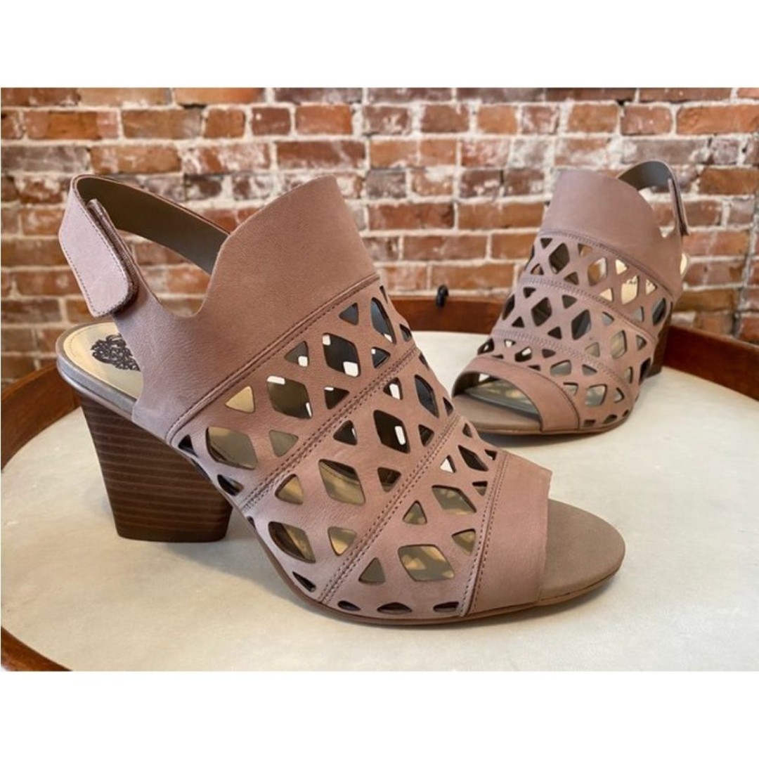Vince Camuto Urban Lux Taupe Cutout Leather Deverly Heeled Sandal 10W