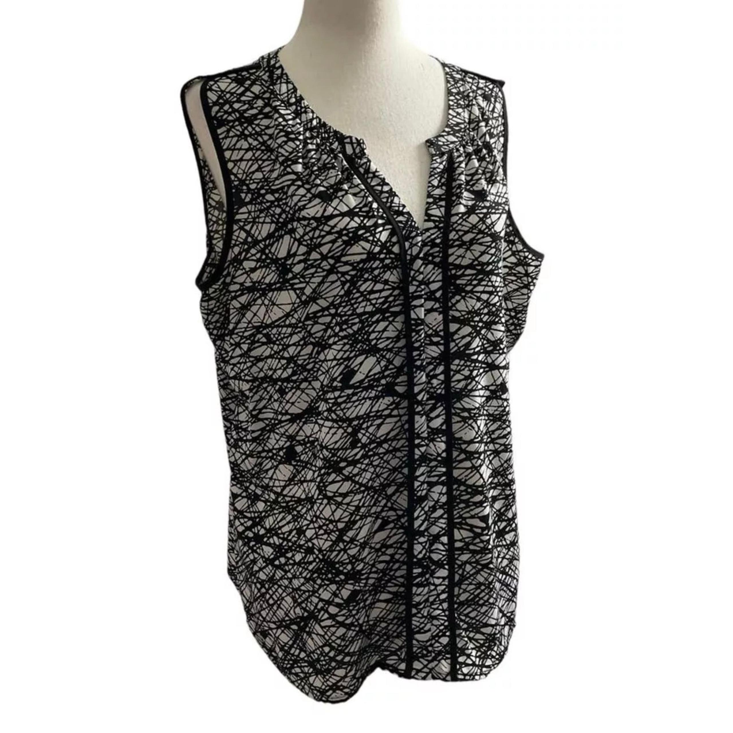 Calvin Klein Women Size Large Summer Lightweight Sleeveless | 2-470