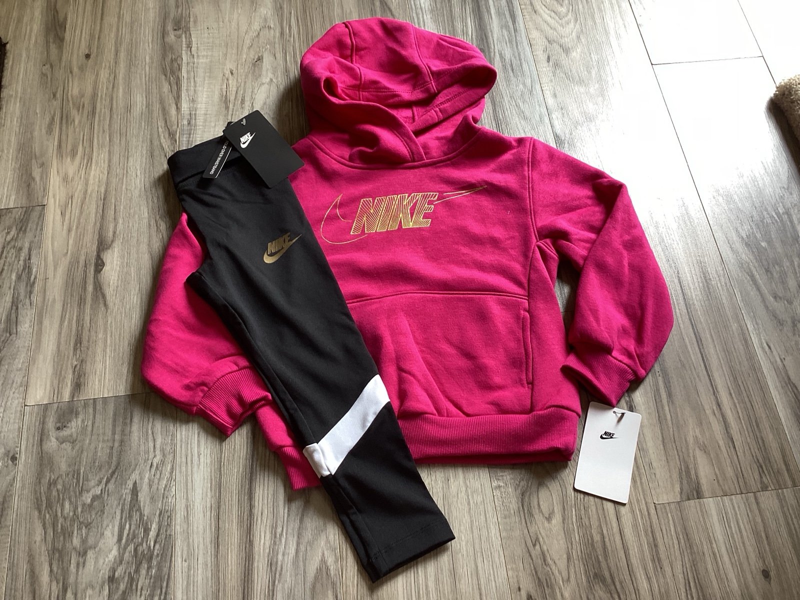 Nike hoodie & leggings outfit girls size 5(NWT) ~PRICE IS FIRM~