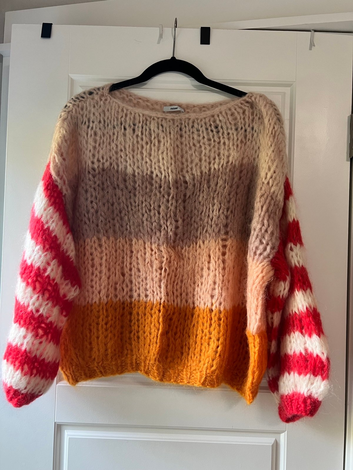Maiami sweater
