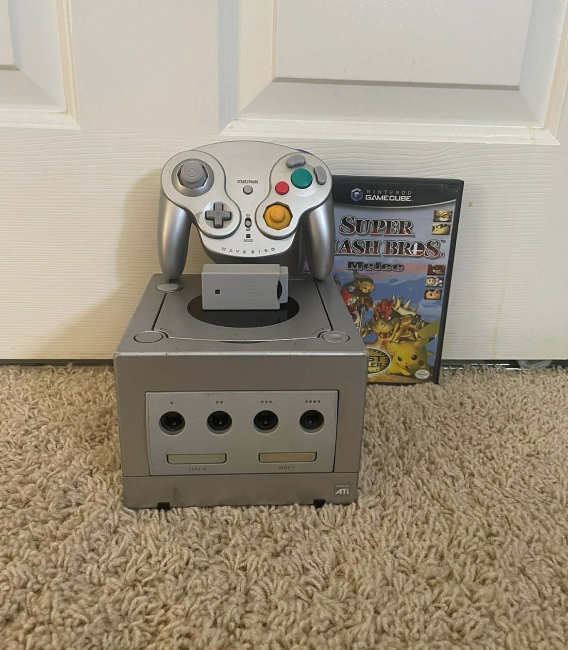Platinum Nintendo GameCube W/ WaveBird & Smash Bros BUNDLE