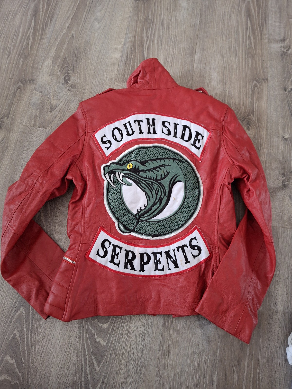riverdale cheryl blossom snake Southside Serpents red leather jacket size medium