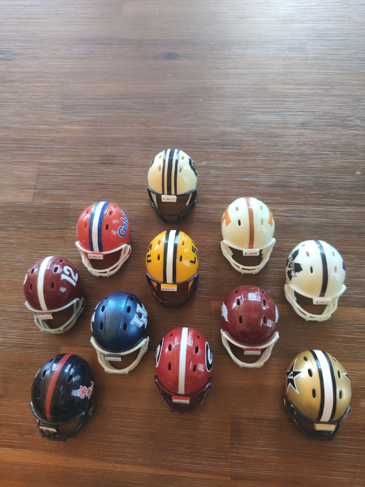Lot of 11 Riddell Miniature Football Replica Helmets