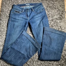 Burberry Windsor jeans bell bottom jean