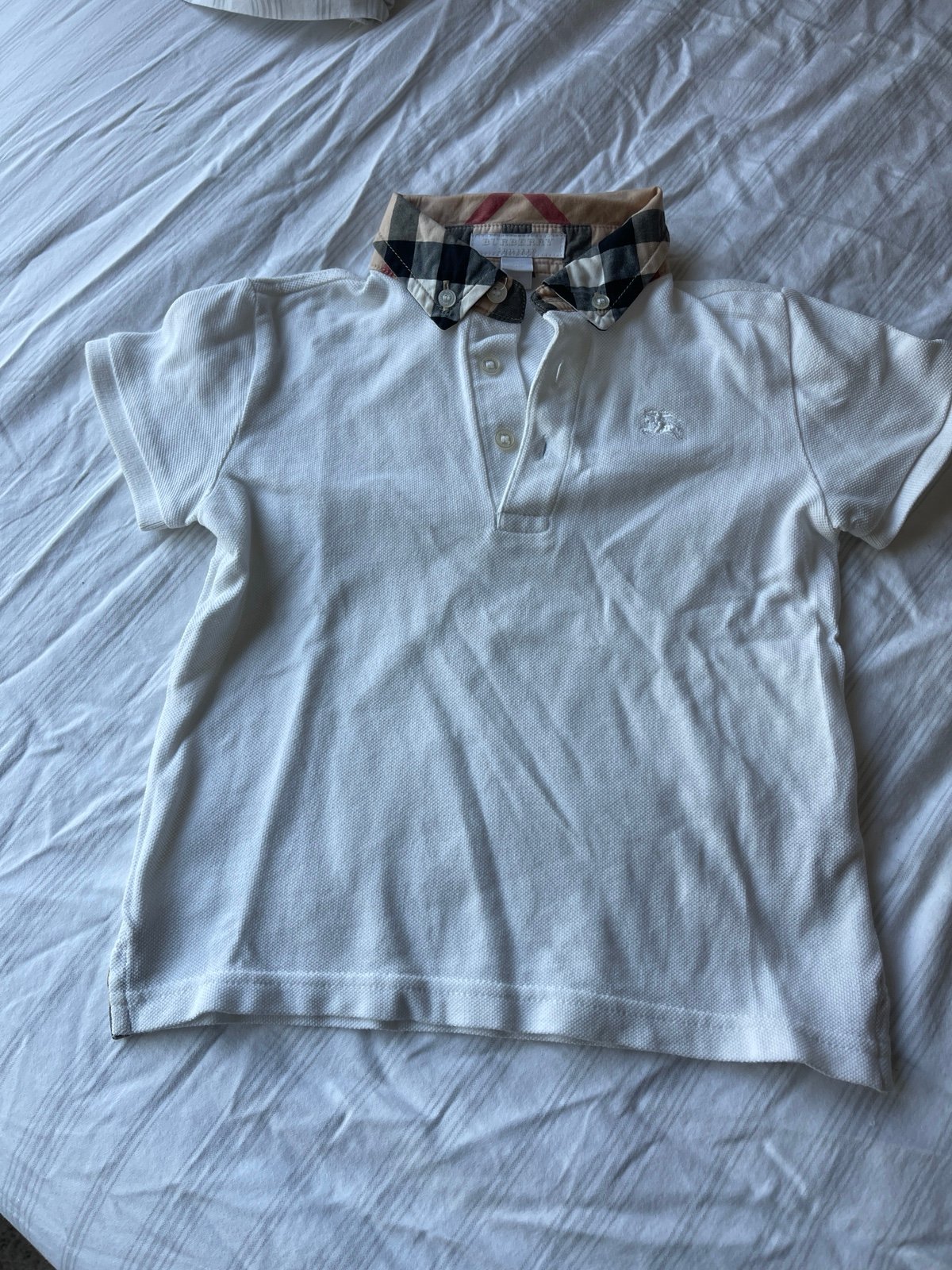 Burberry shirt 4T