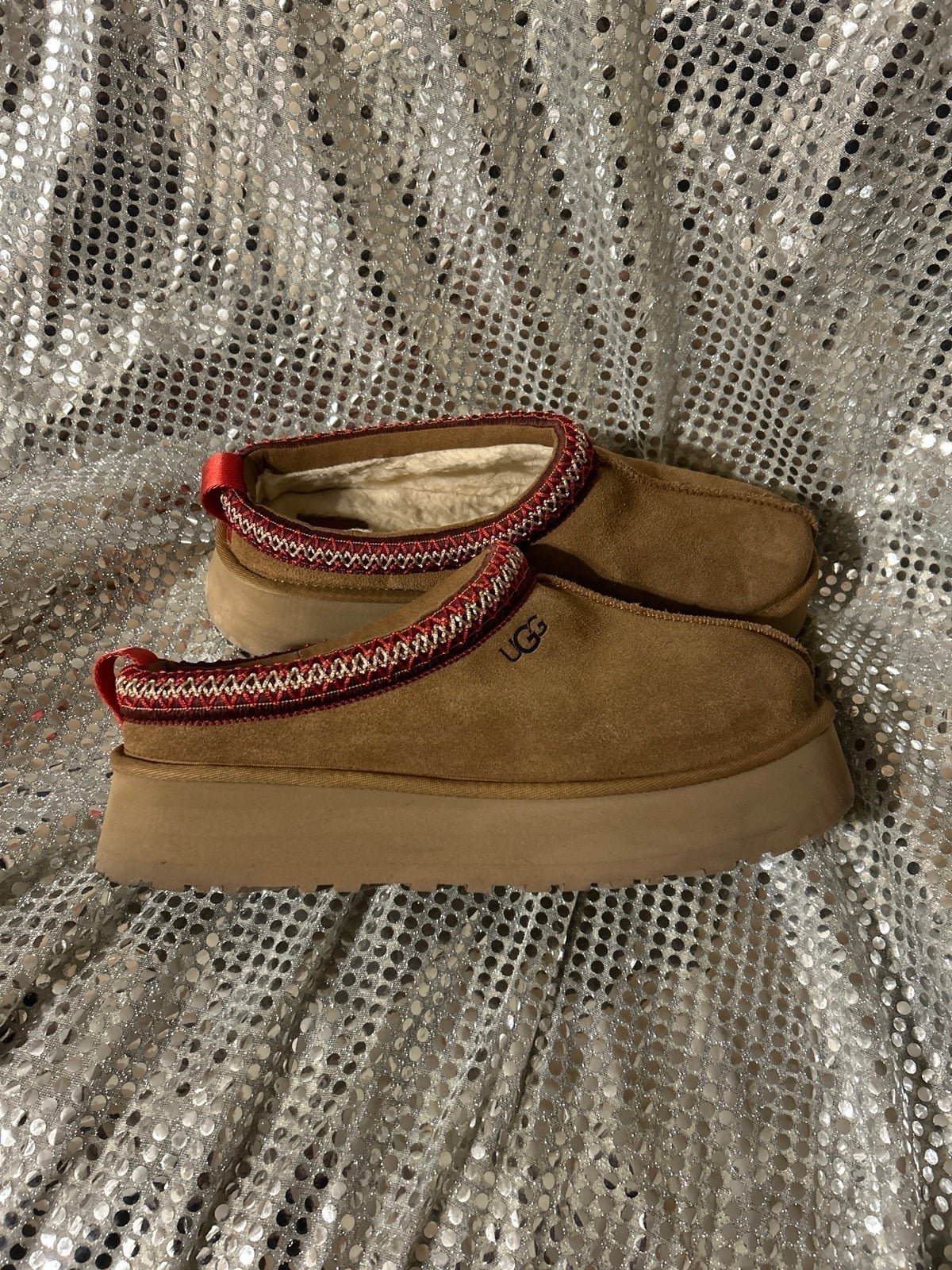 ugg tazz platform slippers