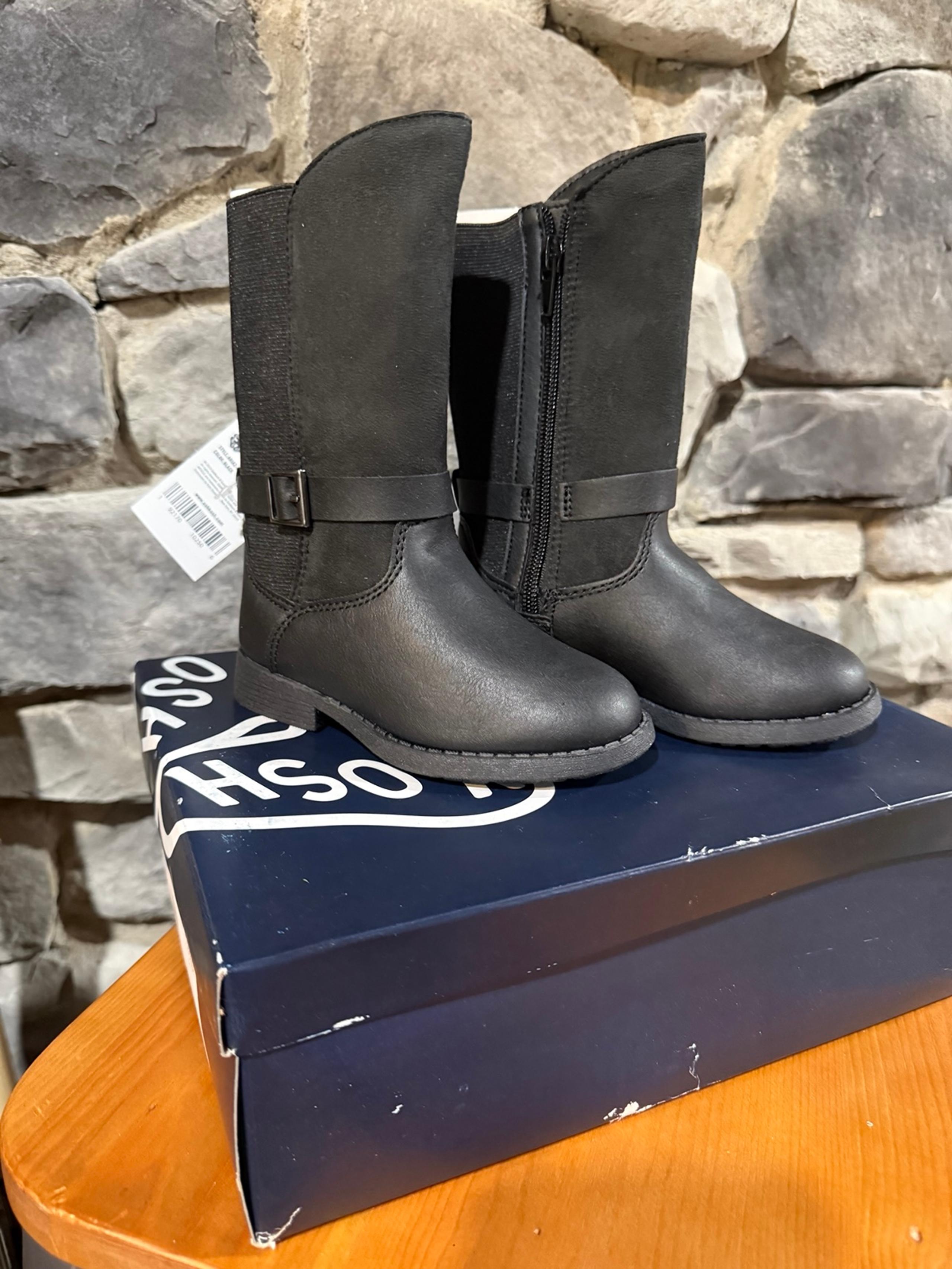 Black riding boots size 8