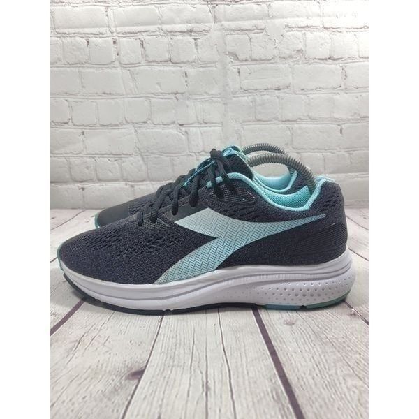Diadora Kuruka 5 Athletic Running Shoes Women's Size 9
