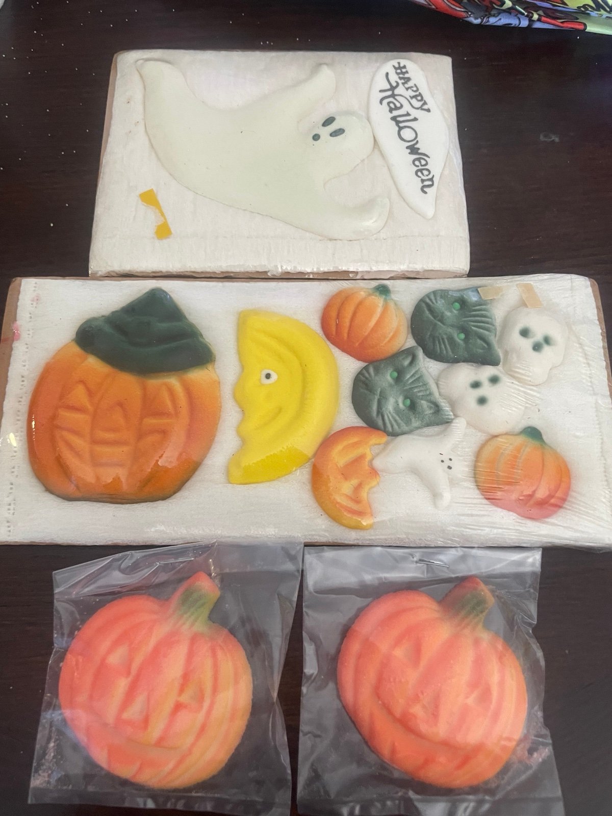 Vintage Pressed Sugar Decorations - new in packaging