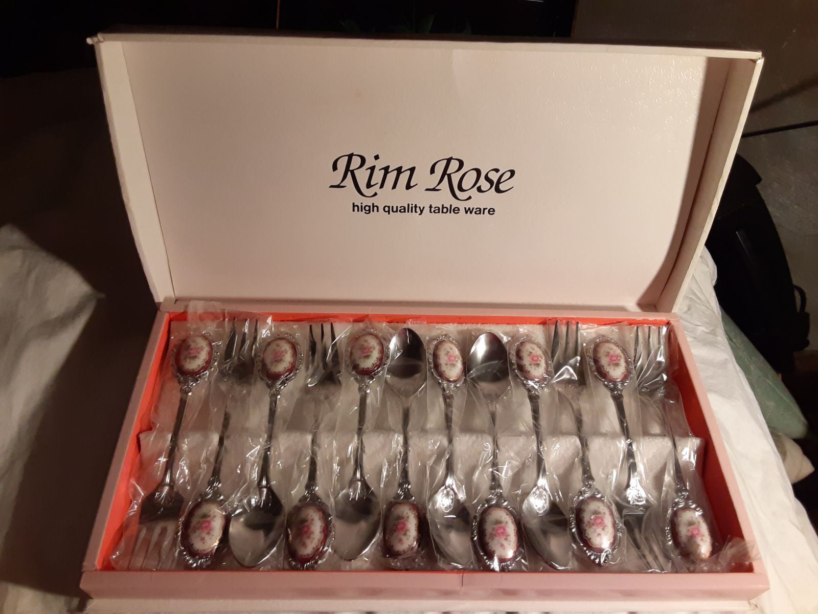 Rim Rose 12 set fork & spoon silverware set