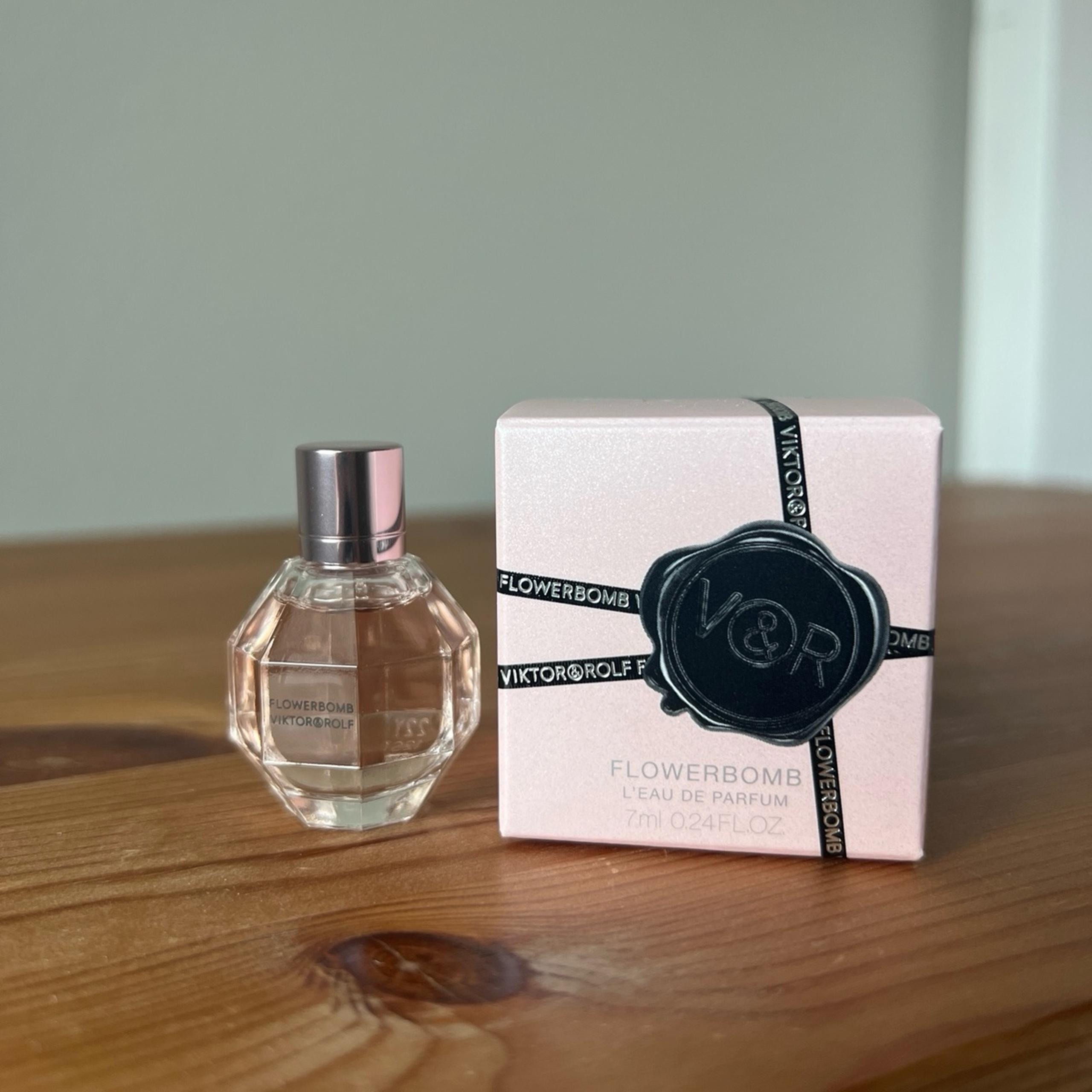 Viktor & Rolf Flowerbomb EDP Mini