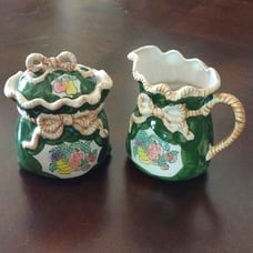 Majolica style sugar and creamer set. Vintage. Rare