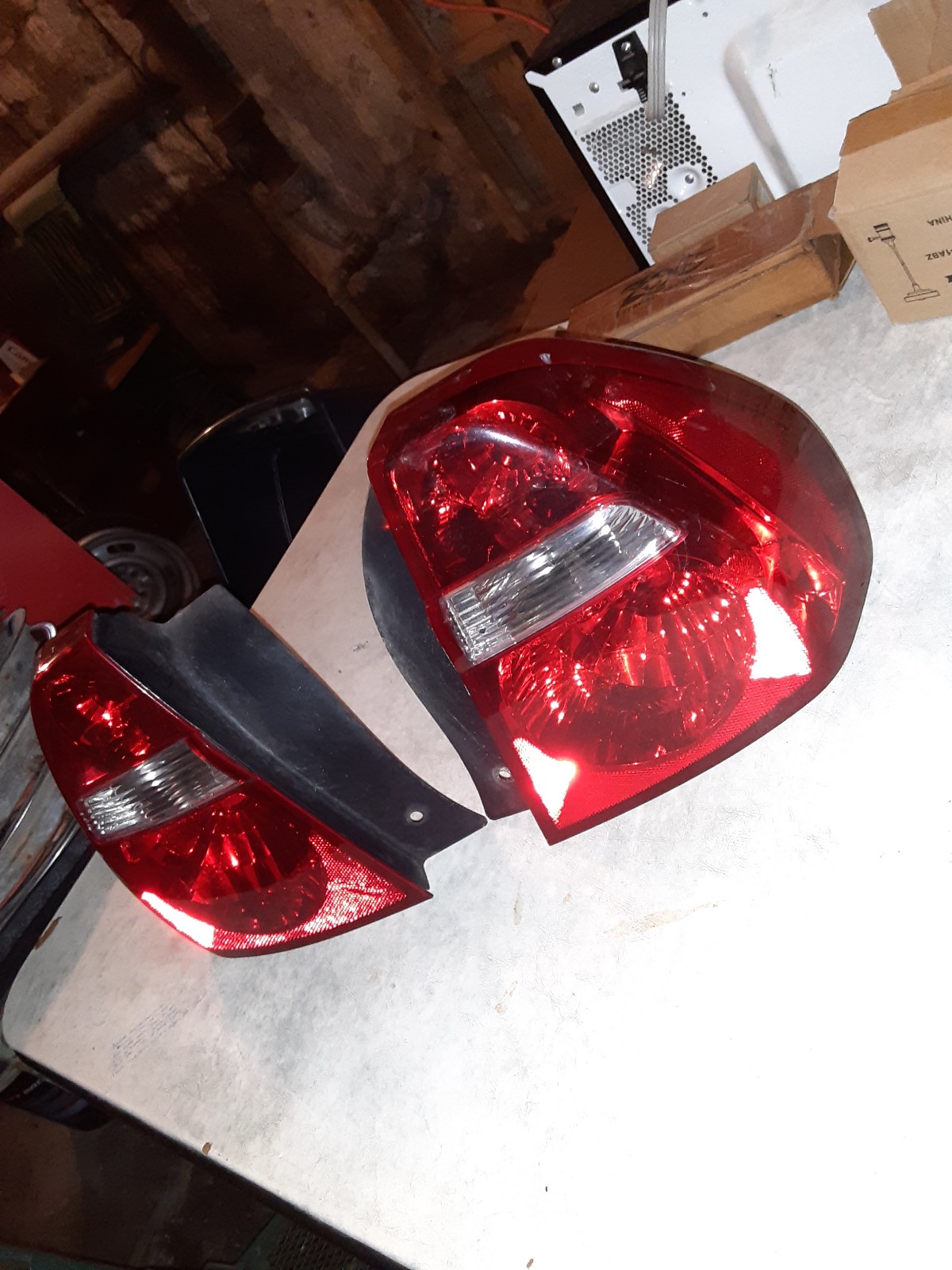 2006 Chevrolet Malibu tail lights OEM