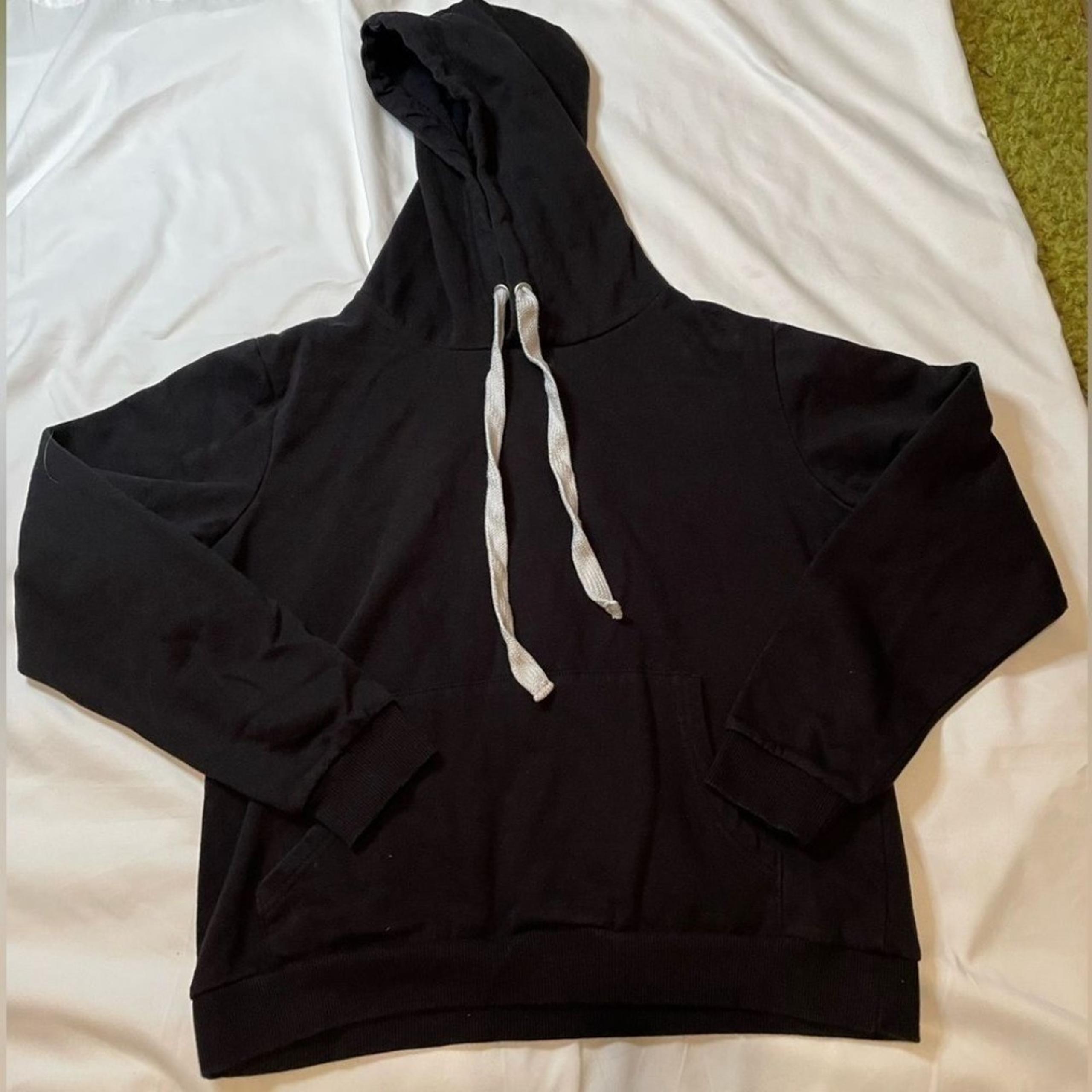 DoublJU size large black pullover hoodie