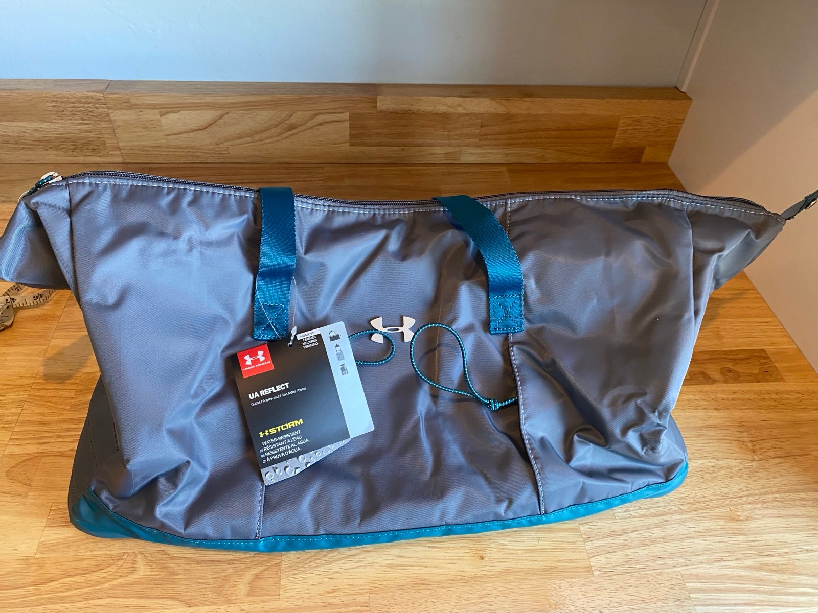 Under Armour Storm Reflect duffel gym bag
