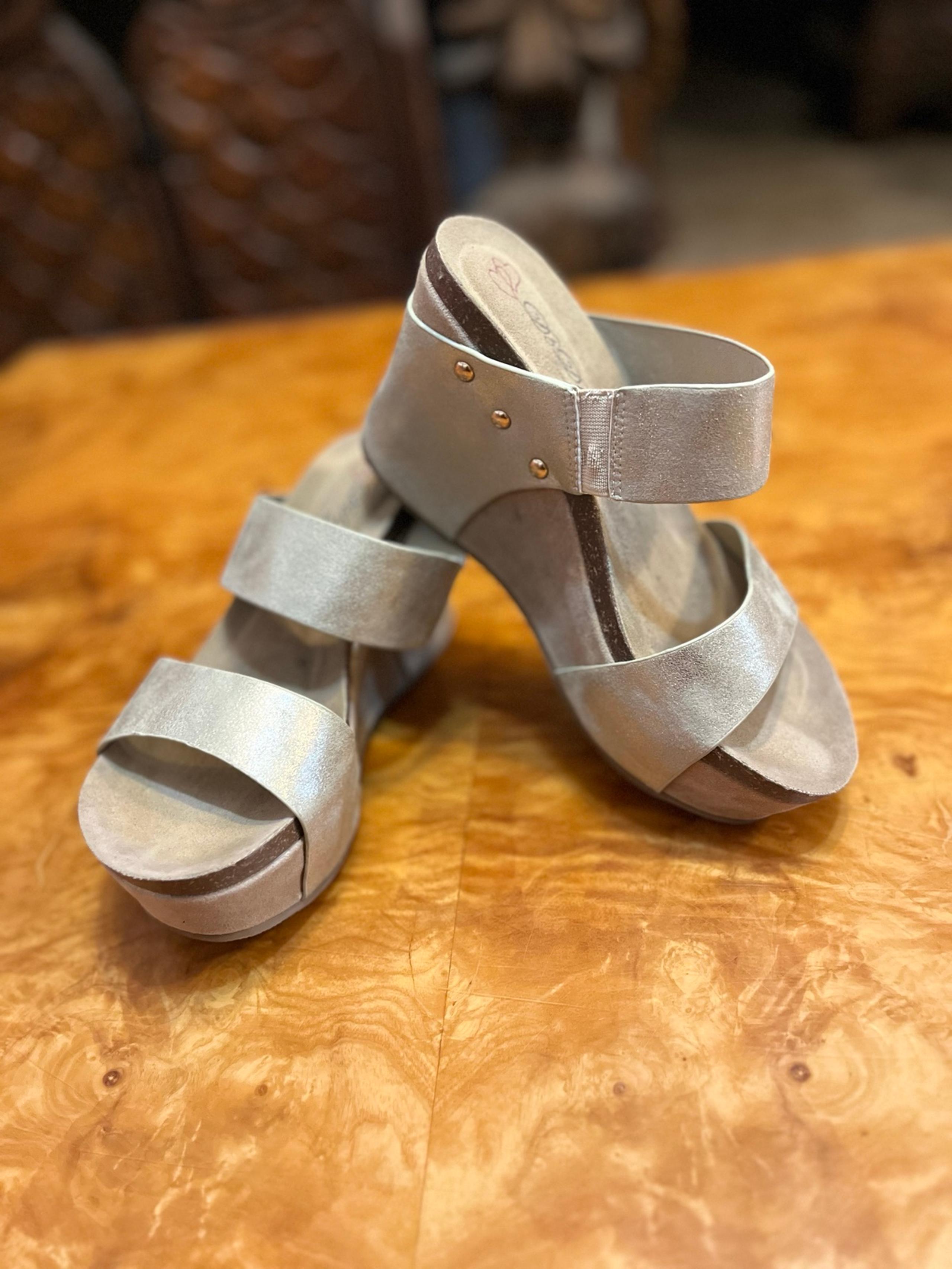 DbDk Fashion Platform Sandals, size 7