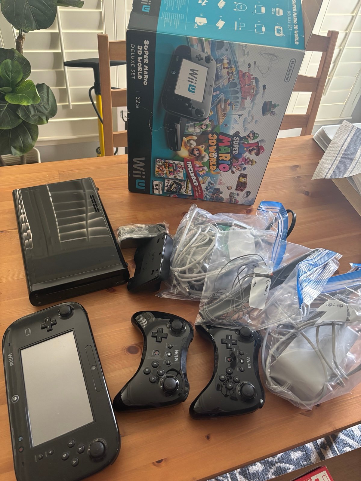 Wii U + Games Bundle (Tested)