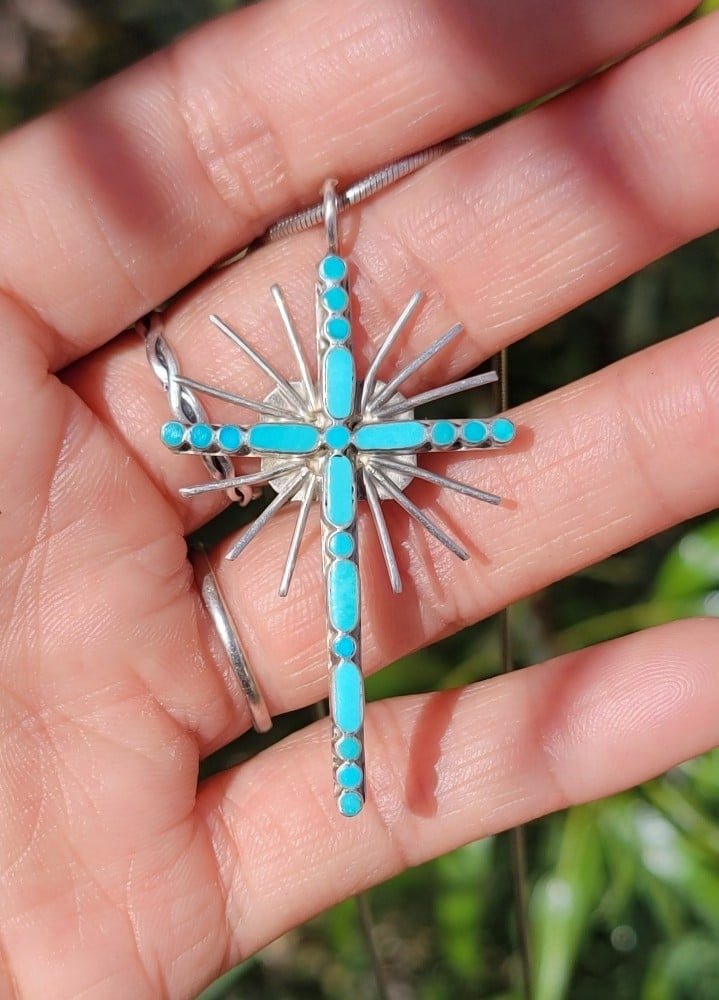 Handsigned Rosie Watasilo Zuni Native American 925 sterling silver turuqoise cro