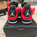 Jordan 4 toro bravo