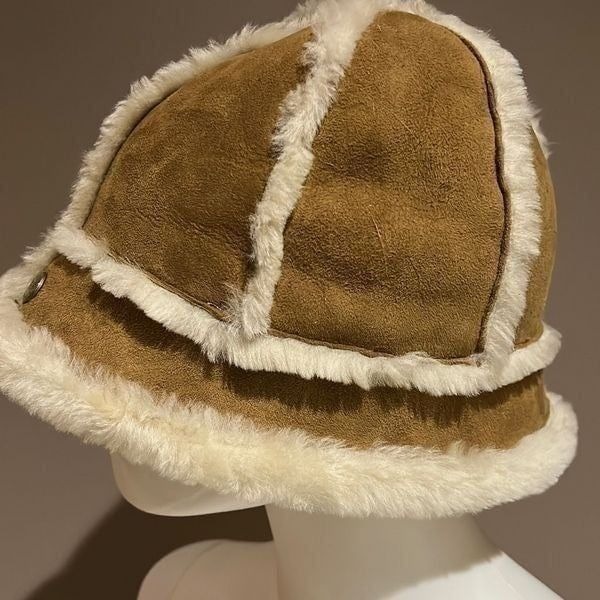 UGG Shearling Bucket Hat One Size