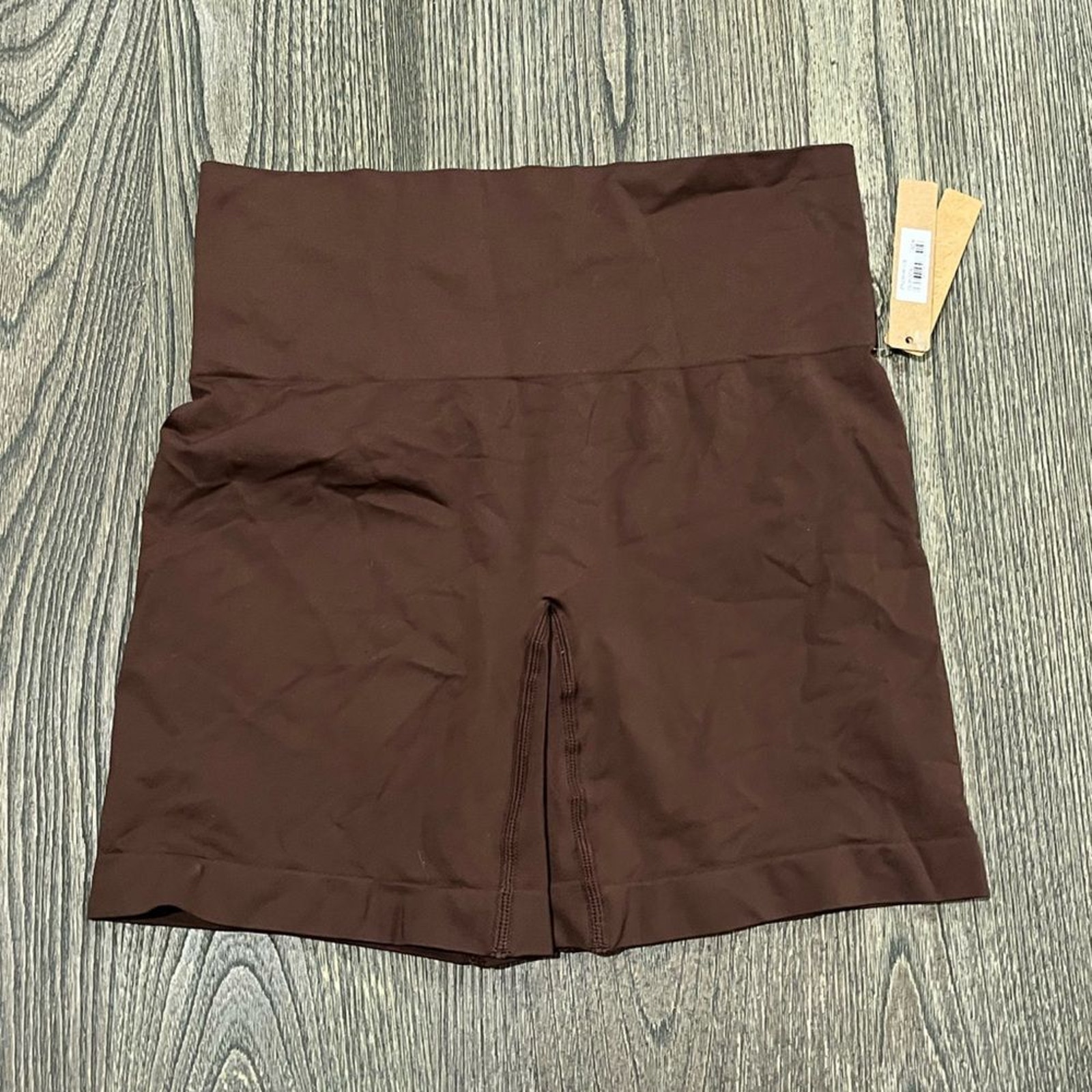 NWT Skims Soft Smoothing Seamless Shorts High-Rise Shapewear Fitted Cocoa Medium