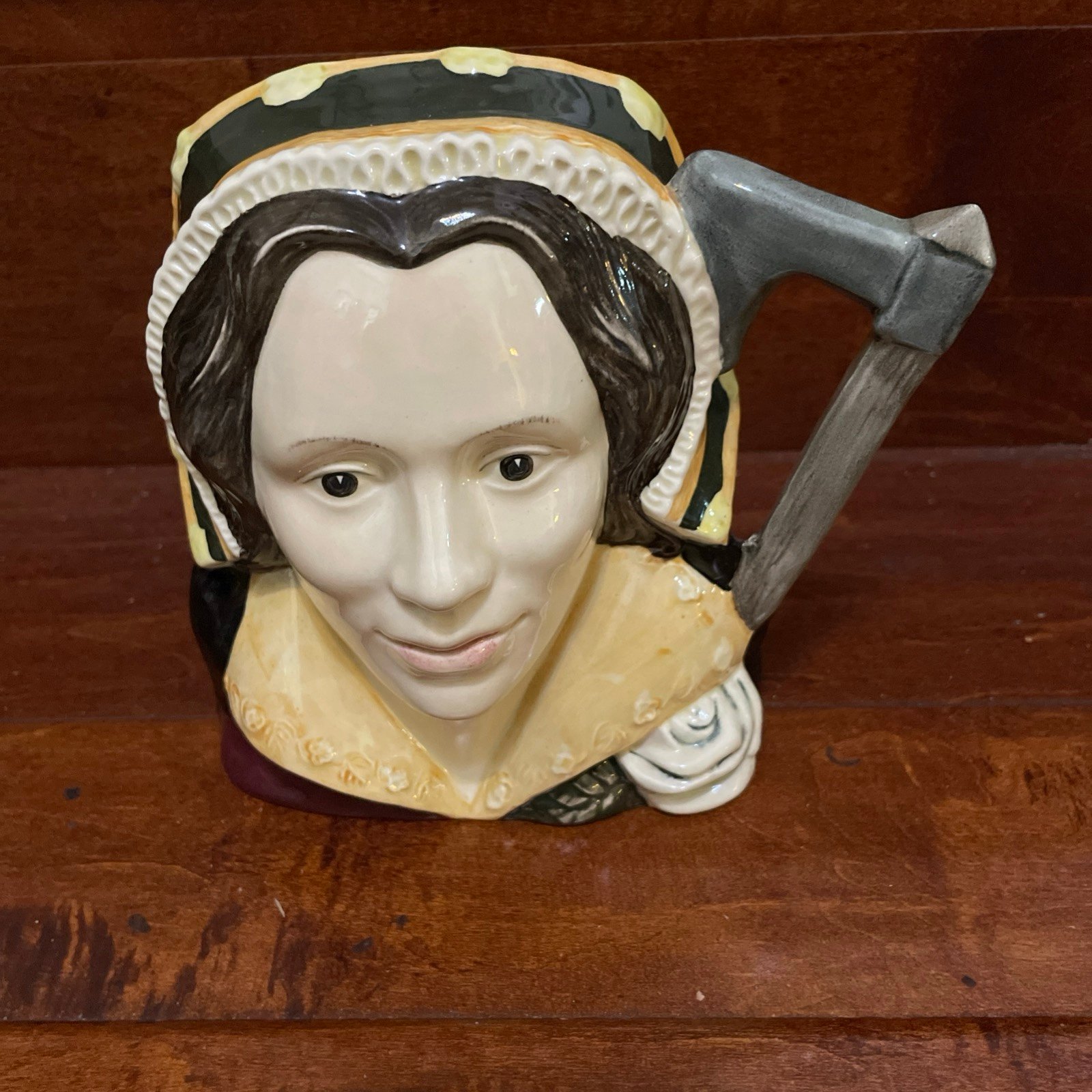 Vintage Royal Doulton -CATHERINE HOWARD Collectible Large Toby Jug D6645-England