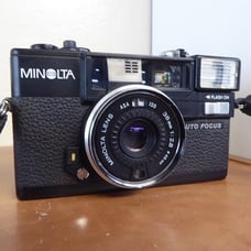 Minolta Hi-Matic AF-2 P&S 35mm Film Camera