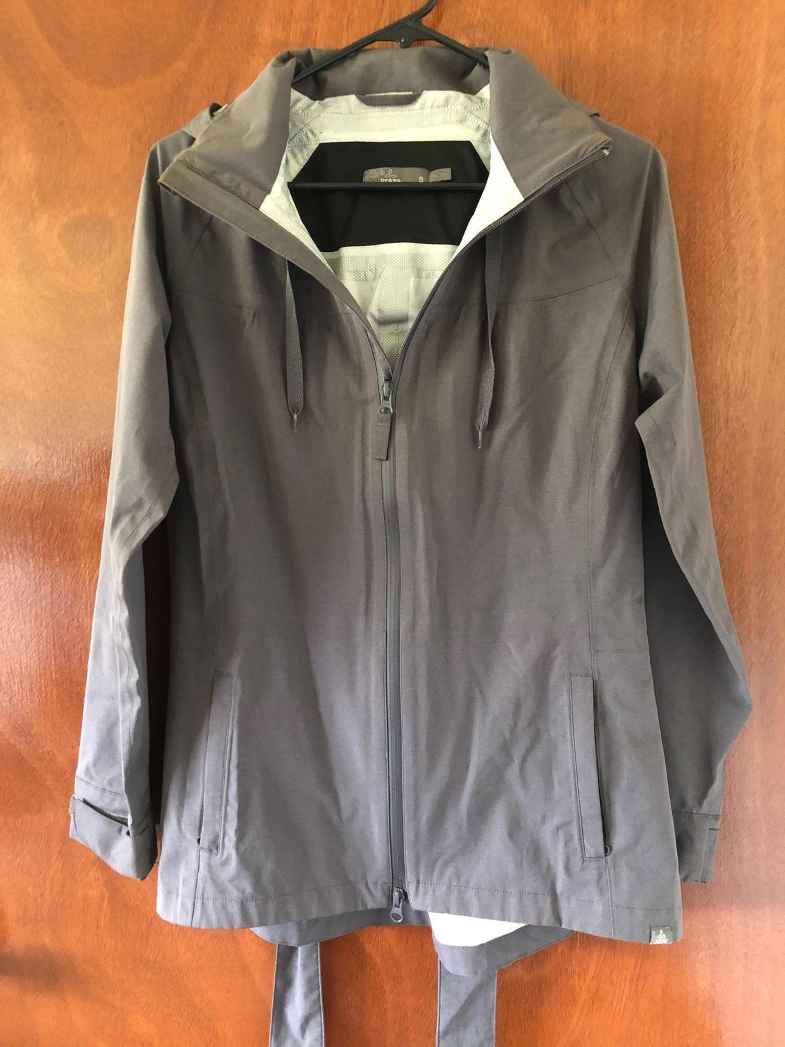 prana gray active jacket small
