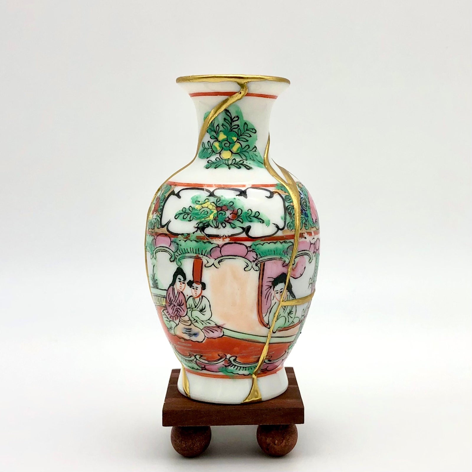 Kintsugi Chinese Famille Rose Medallion Vase Vtg Gold Crack Japanese Growth Gift