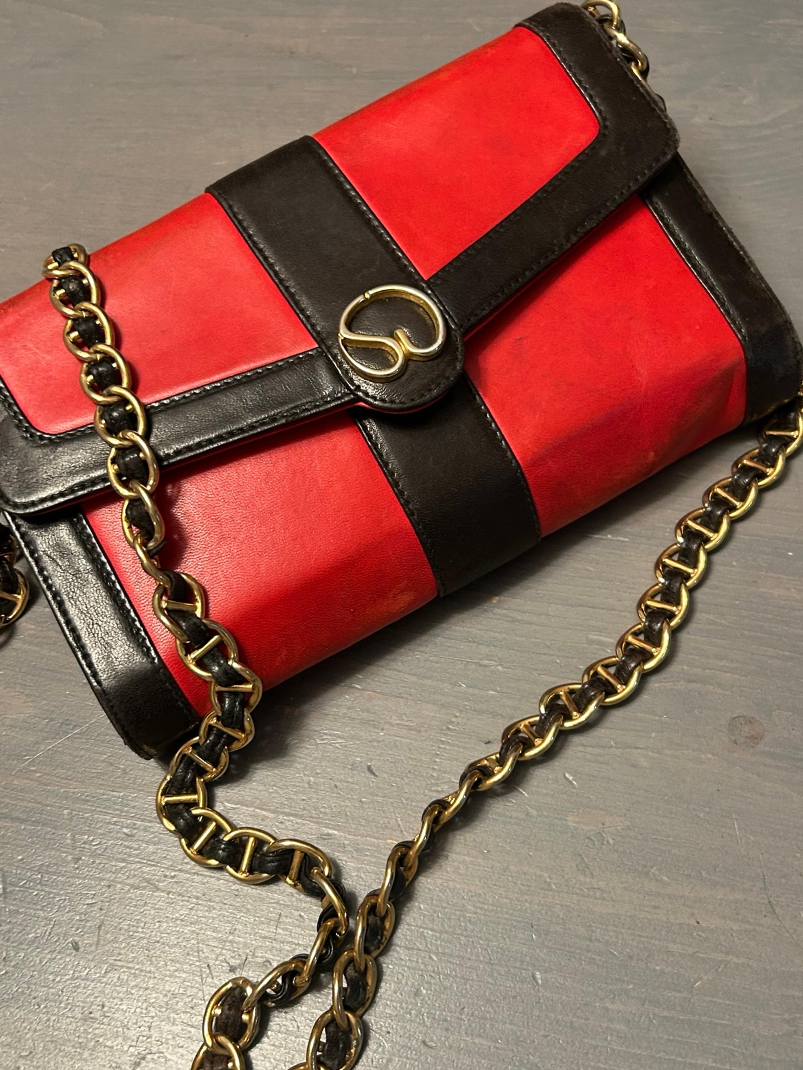 Rare & Stunning vintage St. John bag