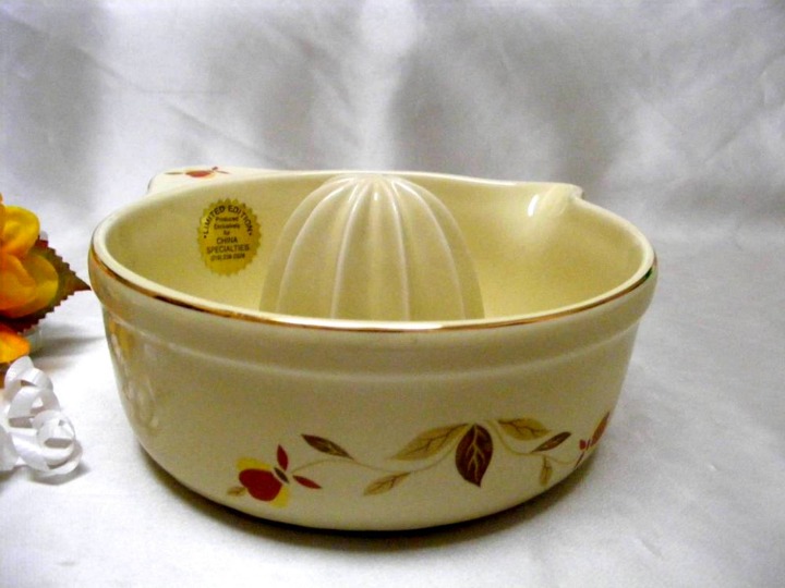 2314 Vintage Hall China Autumn Leaf Orange Reamer